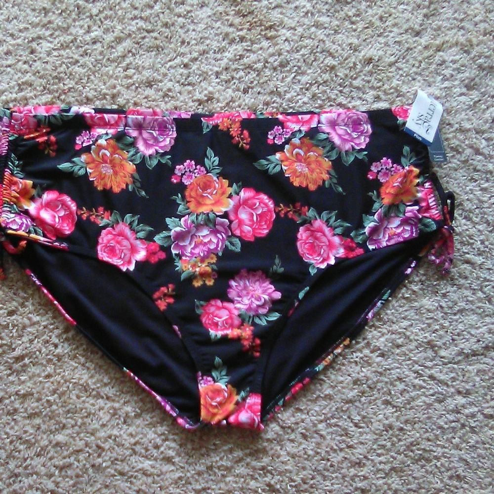 Floral bikini bottom Tummy control Mid rise